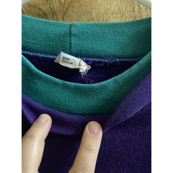 Vintage Banff Canada Vacation Sweater Purple Aqua Green Collar Embroidered Sz L - Picture 5 of 15